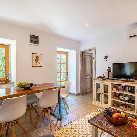 Villa Dol Dol (Brac)
