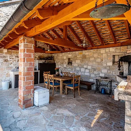 Villa Dol * Dol (Brac)